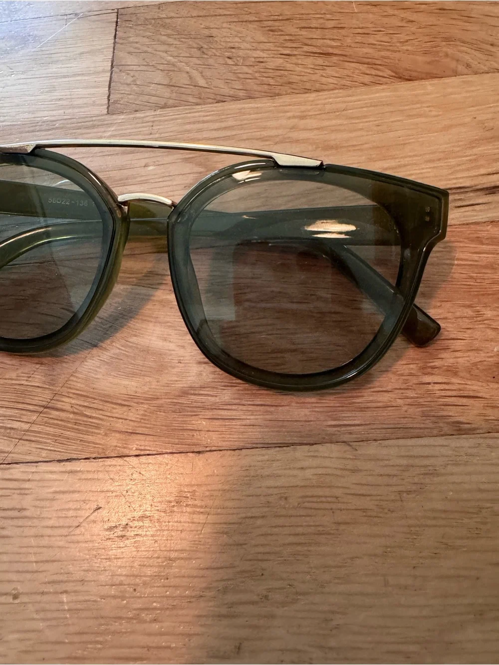Women's Green Round Sunglasses with Gold Double Bridge